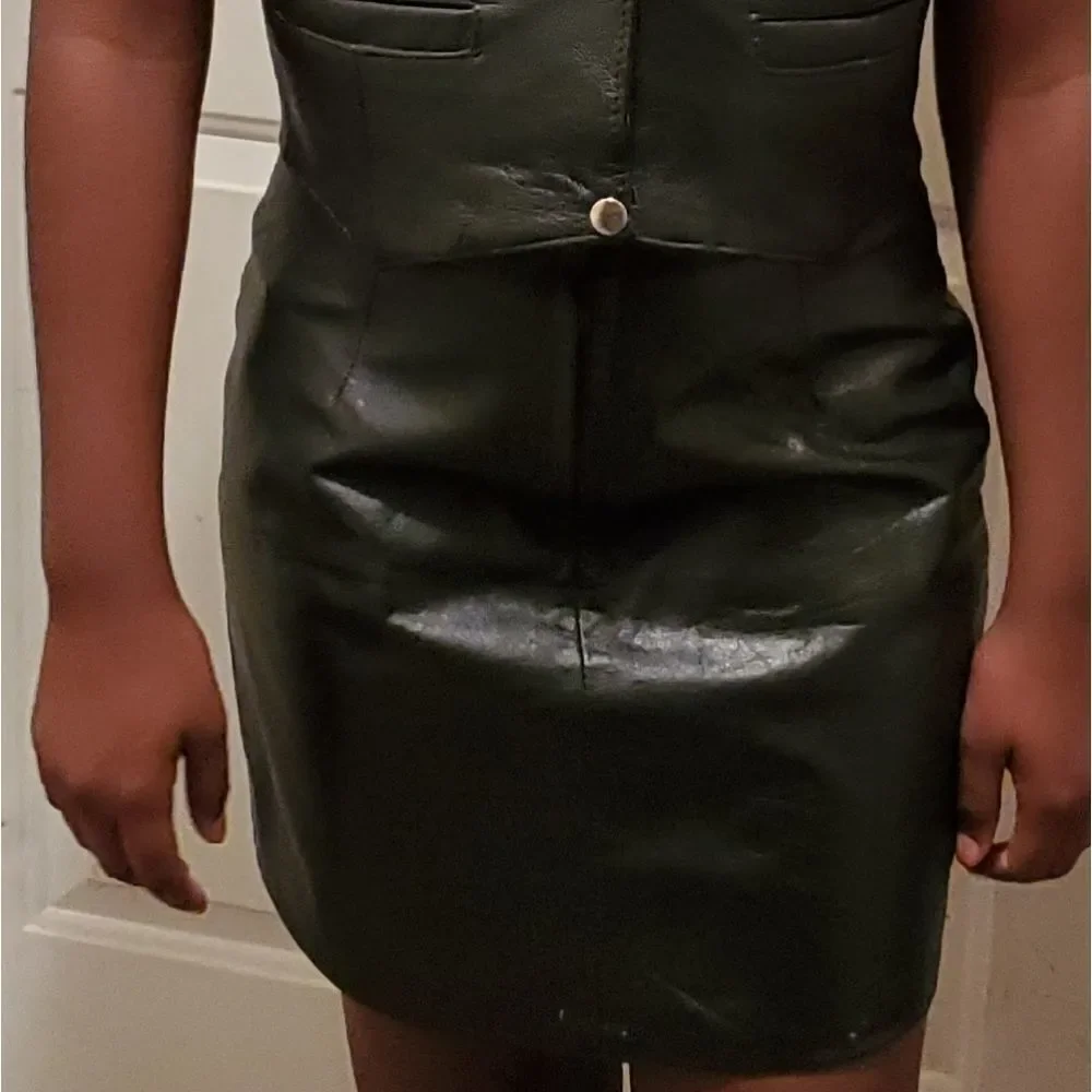 Hot Leathers genuine black leather motocycle vest - Picture 3 of 8
